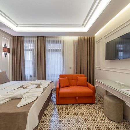 Pera Luna Premium Hotel Istanbul Bagian luar foto