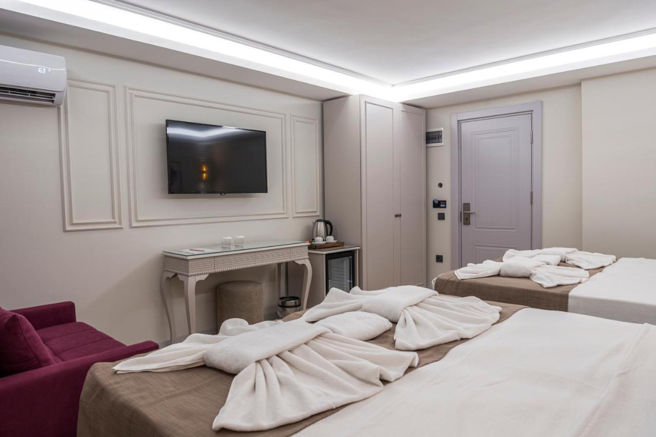 Pera Luna Premium Hotel Istanbul Bagian luar foto