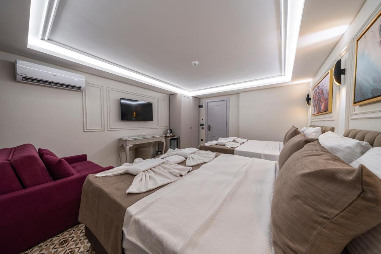 Pera Luna Premium Hotel Istanbul Bagian luar foto
