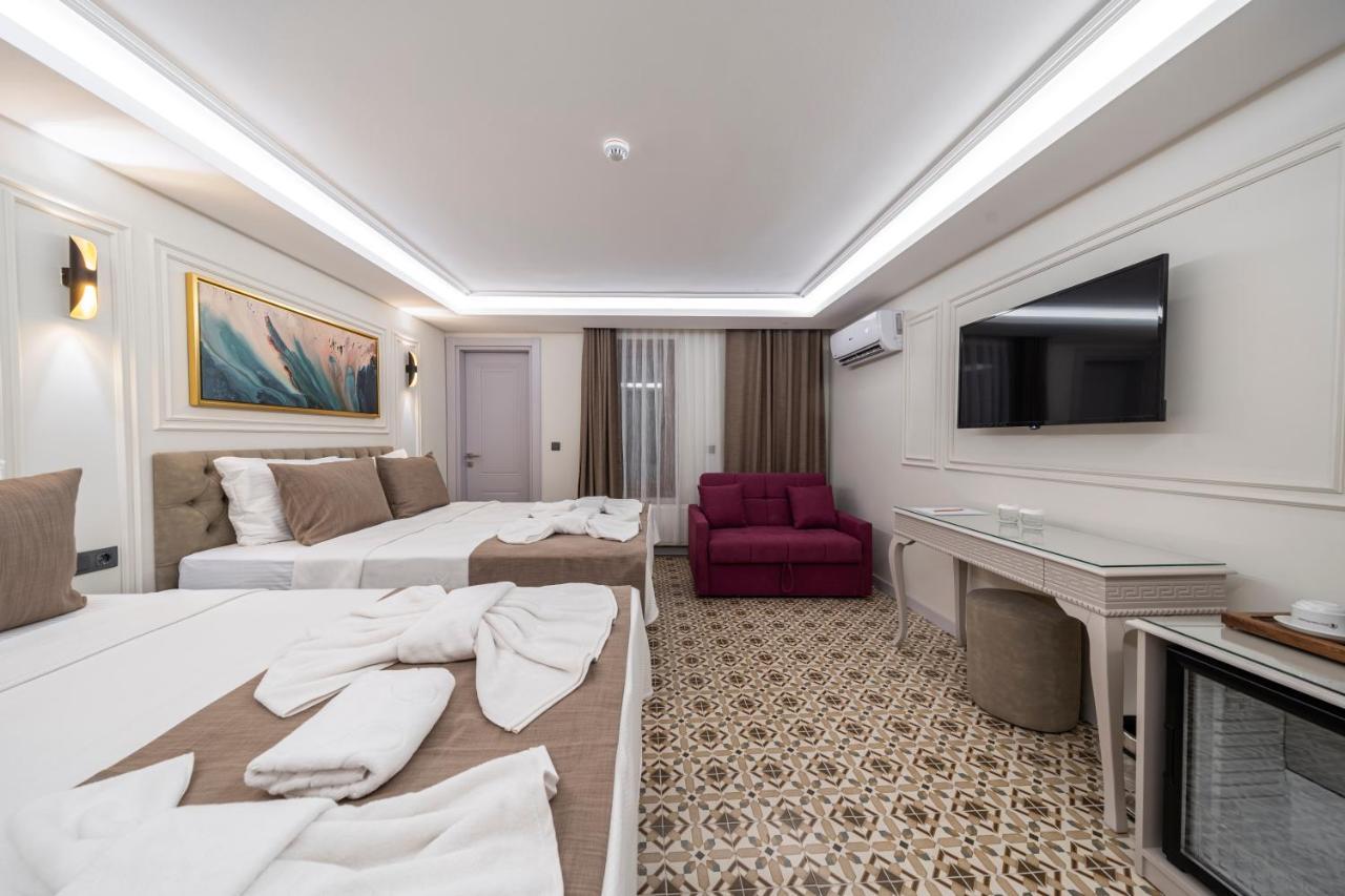 Pera Luna Premium Hotel Istanbul Bagian luar foto