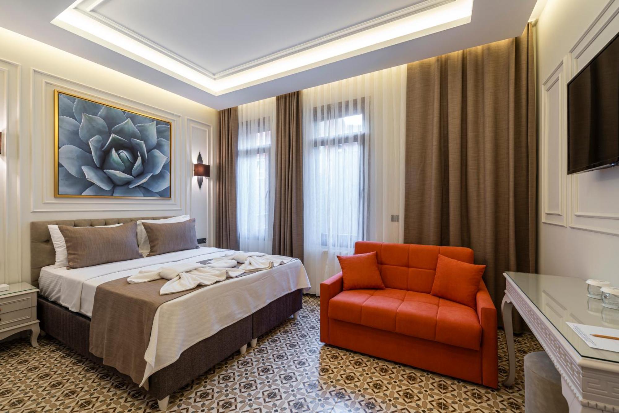 Pera Luna Premium Hotel Istanbul Bagian luar foto