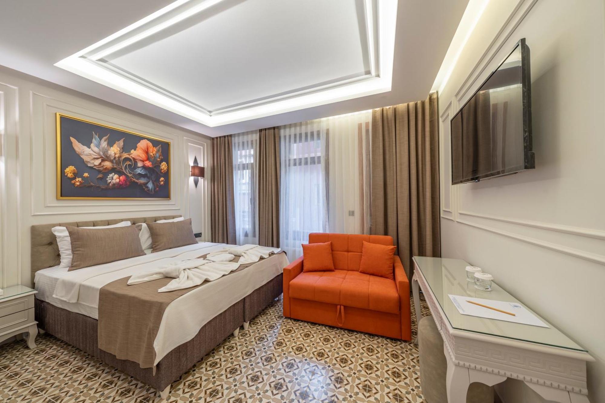 Pera Luna Premium Hotel Istanbul Bagian luar foto