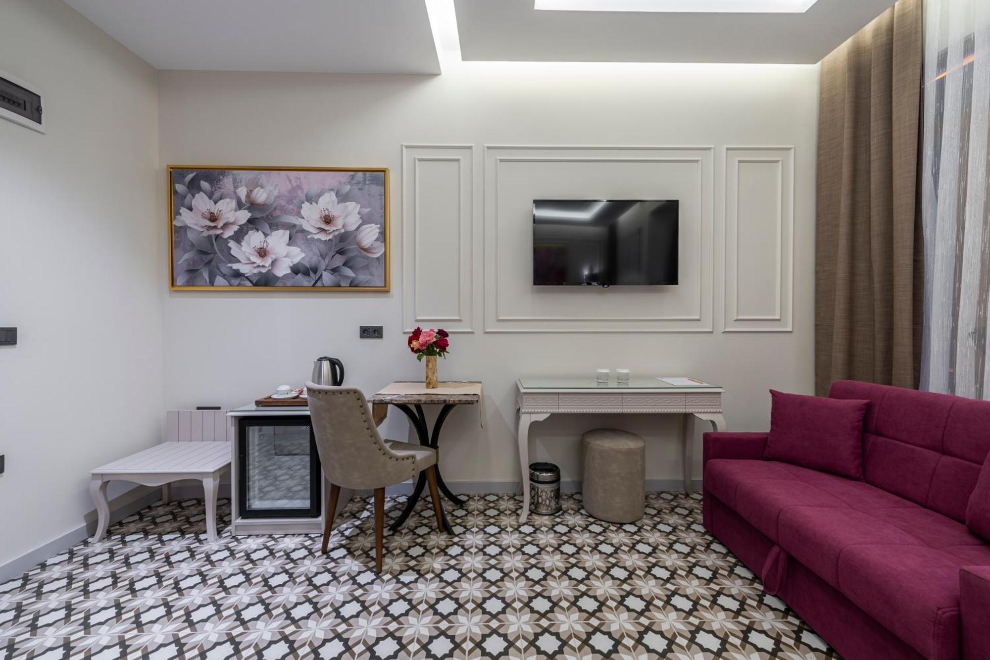 Pera Luna Premium Hotel Istanbul Bagian luar foto